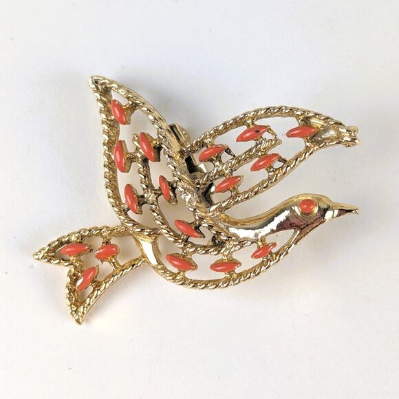 Vintage Gold-Tone Dove Brooch - Picture 1 of 3